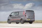 Renault Trafic Sport+ Crew Van 2018 года (UK)